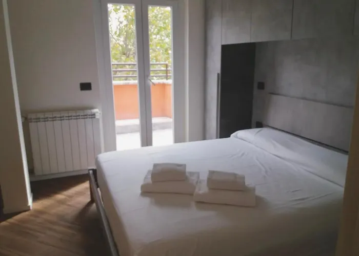 Pigneto Square Гостевой дом 3*