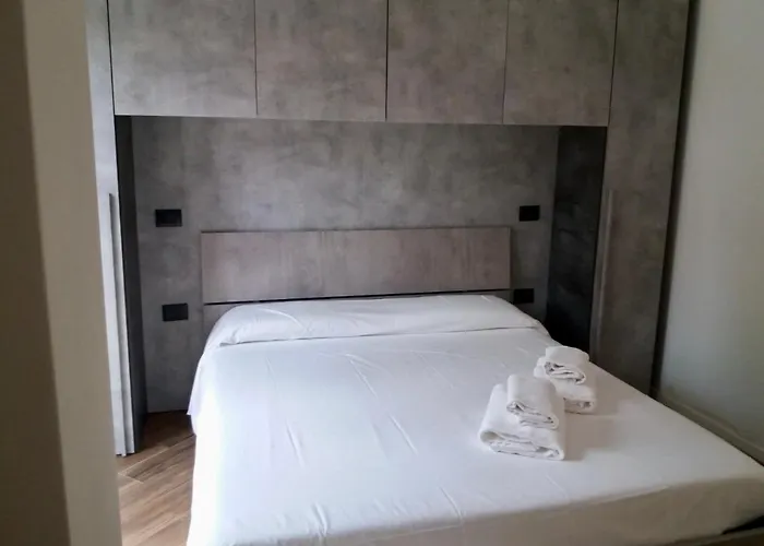 Pigneto Square 3*
