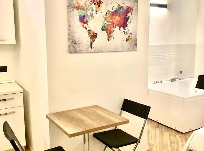 Гостевой дом Pigneto Square 3*