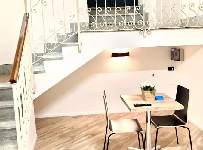 Pigneto Square Гостевой дом 3*